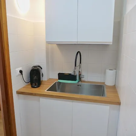 Lägenhet Casa Cipriano-appartamento A Due Passi Dal Mare Grado